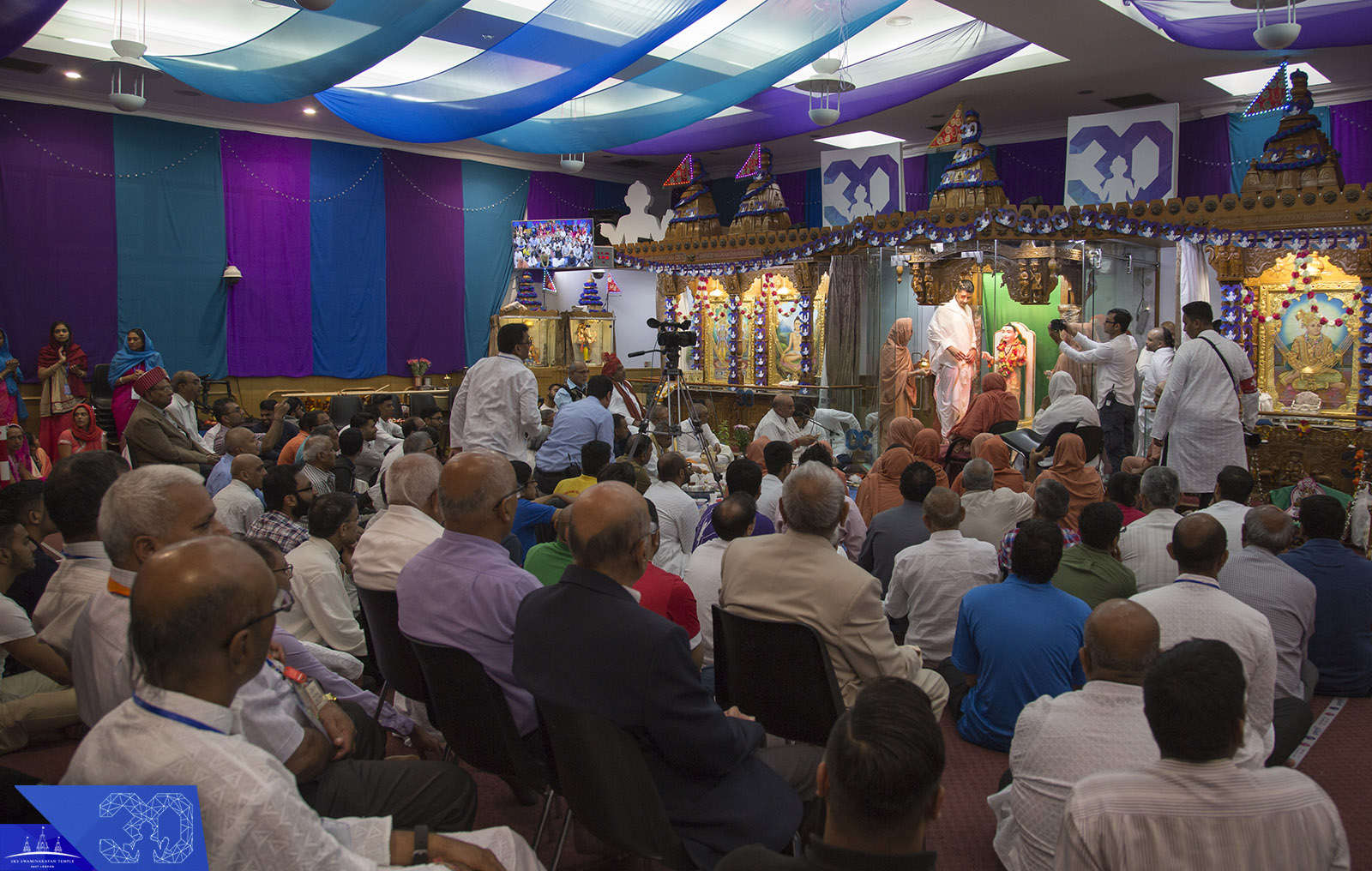 62 copy - ©1987-2017 SKS Swaminarayan Temple East London